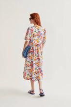 Load image into Gallery viewer, Compania Fantastica Crepe Floral Midi Dress
