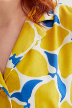 Load image into Gallery viewer, Compania Fantastica Lemons Shirt
