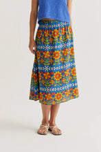 Load image into Gallery viewer, Compania Fantastica Garden Print Midi Skirt
