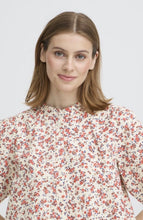 Load image into Gallery viewer, Ichi Qwina Shirt Teaberry  Flowers
