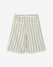 Load image into Gallery viewer, Grace And Mila Wello Bermuda Shorts
