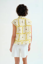 Load image into Gallery viewer, Compania Fantastica Olive Shirt
