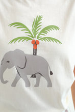 Load image into Gallery viewer, Compania Fantastica Elephant Print T-Shirt
