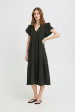 Load image into Gallery viewer, Ichi Ihlifana Dress Black
