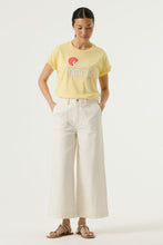 Load image into Gallery viewer, Garcia T-Shirt Butter
