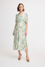 Load image into Gallery viewer, Byoung Byibine Dress Haze Blur
