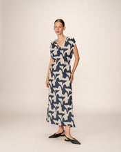 Load image into Gallery viewer, Grace And Mila Pensee Dress
