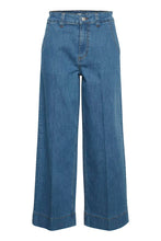 Load image into Gallery viewer, Byoung Bykato Bykomma Cropped Jeans
