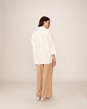 Load image into Gallery viewer, Grace And Mila Cotton Shirt Ecru
