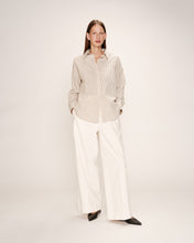 Load image into Gallery viewer, Grace And Mıla Rivière Shirt Ecru

