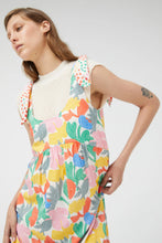 Load image into Gallery viewer, Tie Strap Floral Midi Dress
