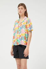 Load image into Gallery viewer, Florere Floral Shirt

