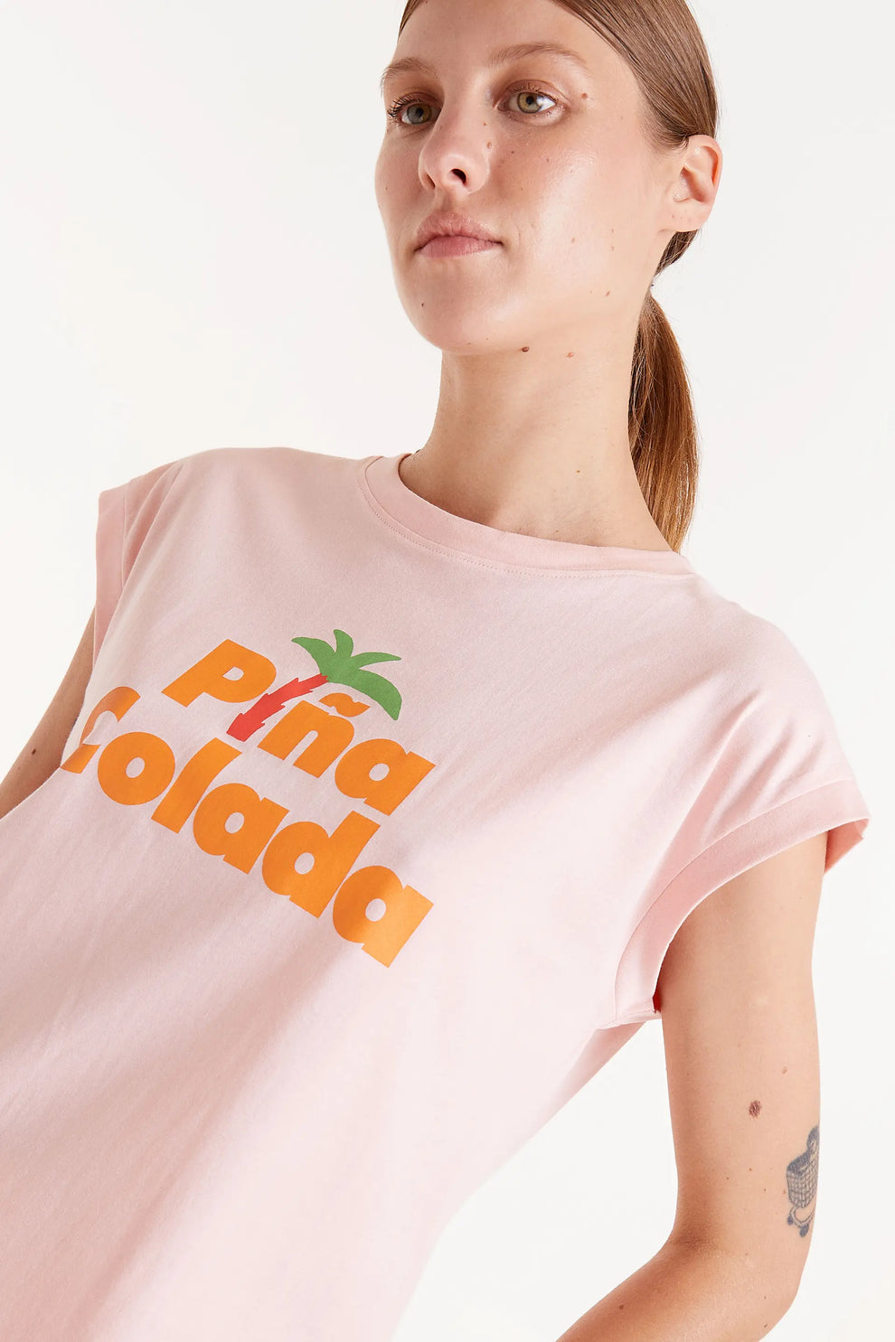 Compania Fantastica Pina Colada T-Shirt