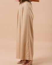 Load image into Gallery viewer, Mathilde Tencel Trousers Camel
