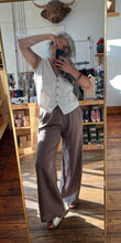 Load image into Gallery viewer, Marta Du Chateau Dame Linen Mix Trousers

