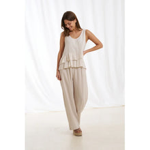 Load image into Gallery viewer, Marta Du Chateau Dame Trousers Sabbia
