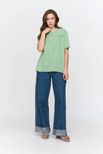 Load image into Gallery viewer, 24 Colours La Liberty T-Shirt Green
