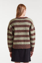 Load image into Gallery viewer, Compania Fantastica Brown And Green Jumper
