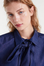 Load image into Gallery viewer, Compania Fantastica Chambray Shirt
