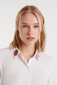 Compania Fantastica Strawberry Embroidery White Shirt