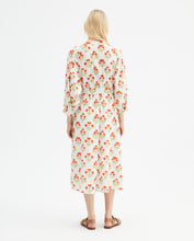 Load image into Gallery viewer, Compania Fantastica Cream Floral Print Midi Dress
