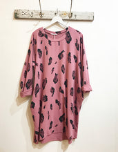 Load image into Gallery viewer, Lilly Anne Leopard Print Jersey Dress

