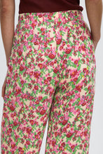 Load image into Gallery viewer, Ichi Ihmarrakech Pants Structured Flowers
