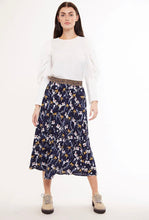 Load image into Gallery viewer, Hanan Swallow Print Midi Skirt By Louche

