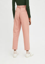 Load image into Gallery viewer, Compania Fantastica Pink High Waisted Jeans With Elasticated Waist
