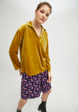 Load image into Gallery viewer, Compania Fantastica Velvet Top Yellow
